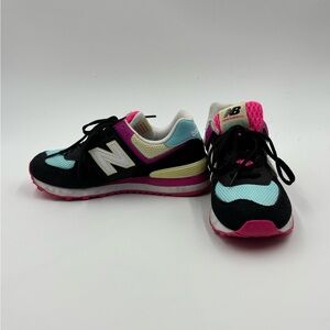 💕New Balance Neon 574 Sneakers💕